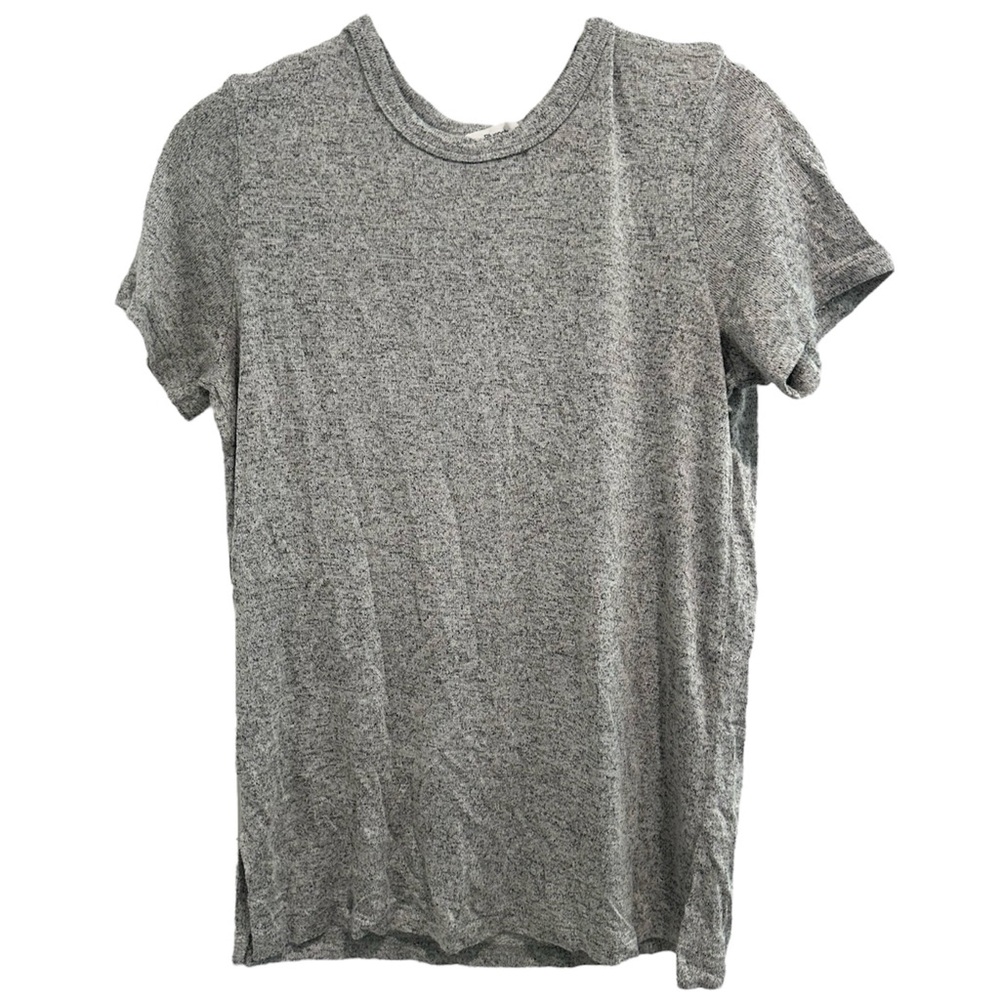 Grey short sleeve shirt